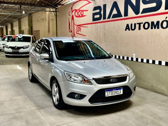 FORD FOCUS 1.6 GL 16V FLEX 4P MANUAL